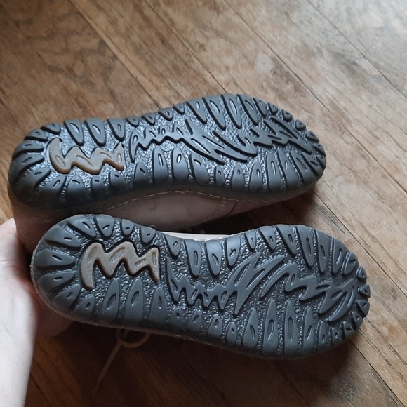 V Italia Booties, Euro size 37, never worn - Picture 3 of 7